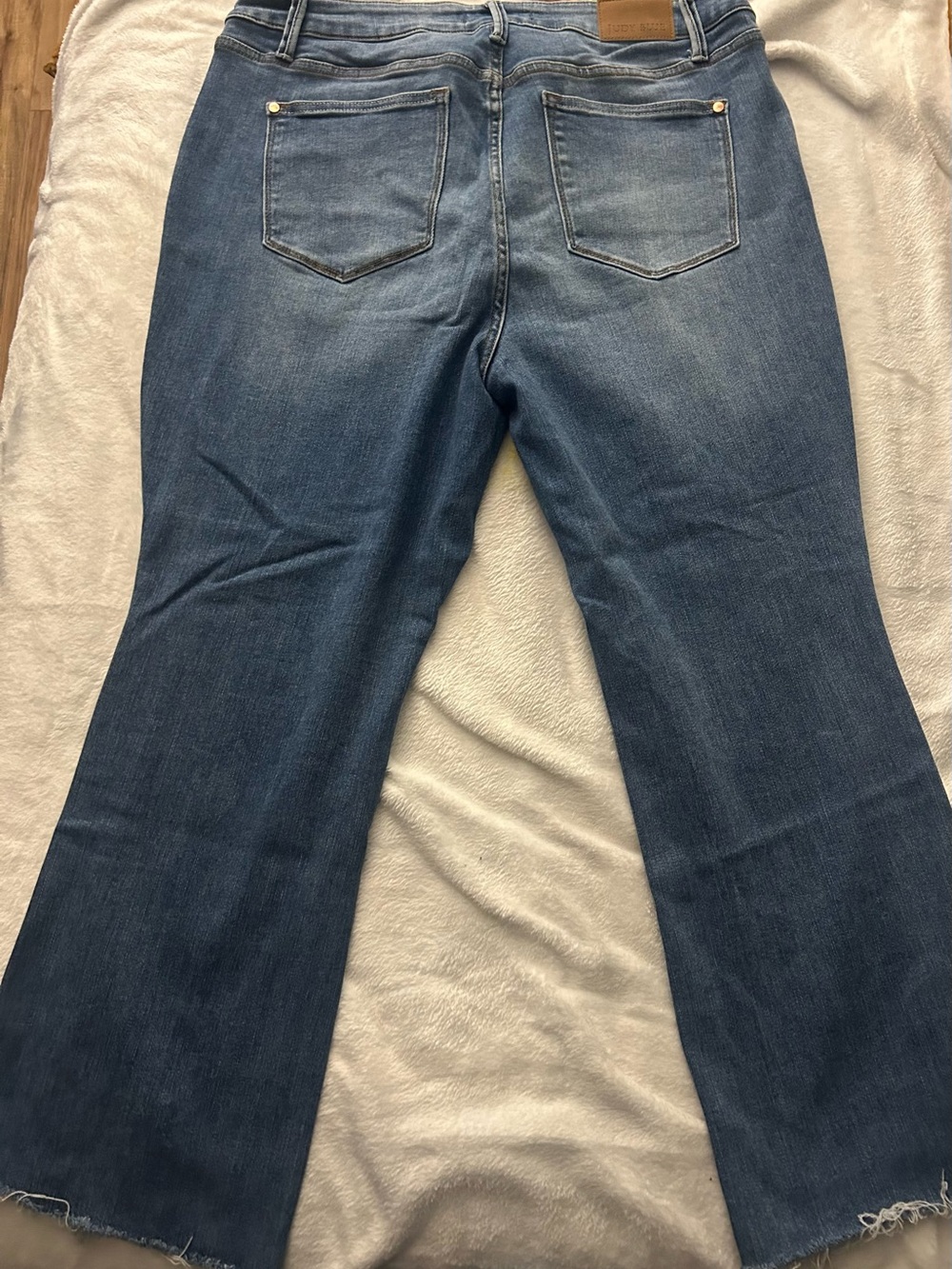 Judy Blue Medium Blue Flare Jeans